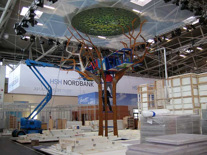 Messe 2008 München - in opdracht van het Bouwfonds (Rabo) - vervoer, opbouw en installatie 1 t/m 5 Oktober 2008.