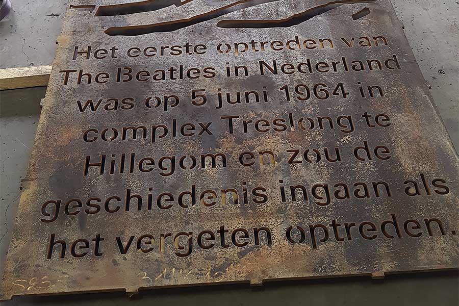 Uitvoering van het Beatles Monument dat in Hillegom wordt geplaatst.