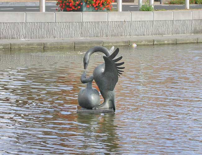 bronzen beeld van Evert den Hartog - uitgevoerd door Segno 'd Arte